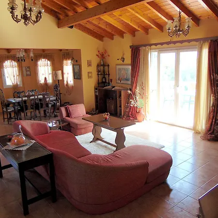 Anta Villa Ágios Ioánnis
